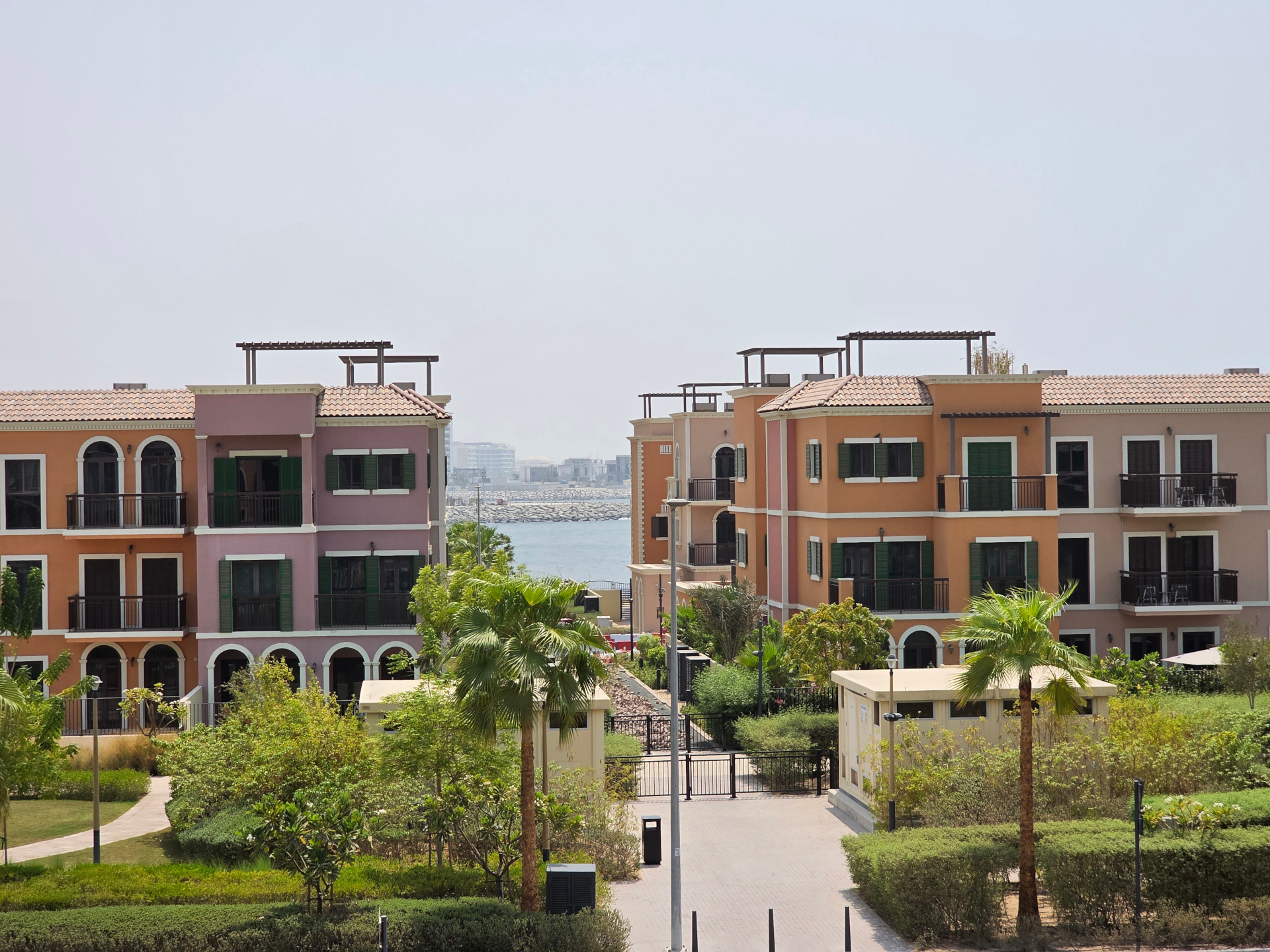 Waterfront Villa Outside